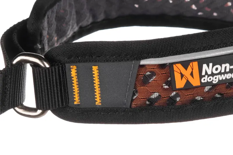 Rock Collar
